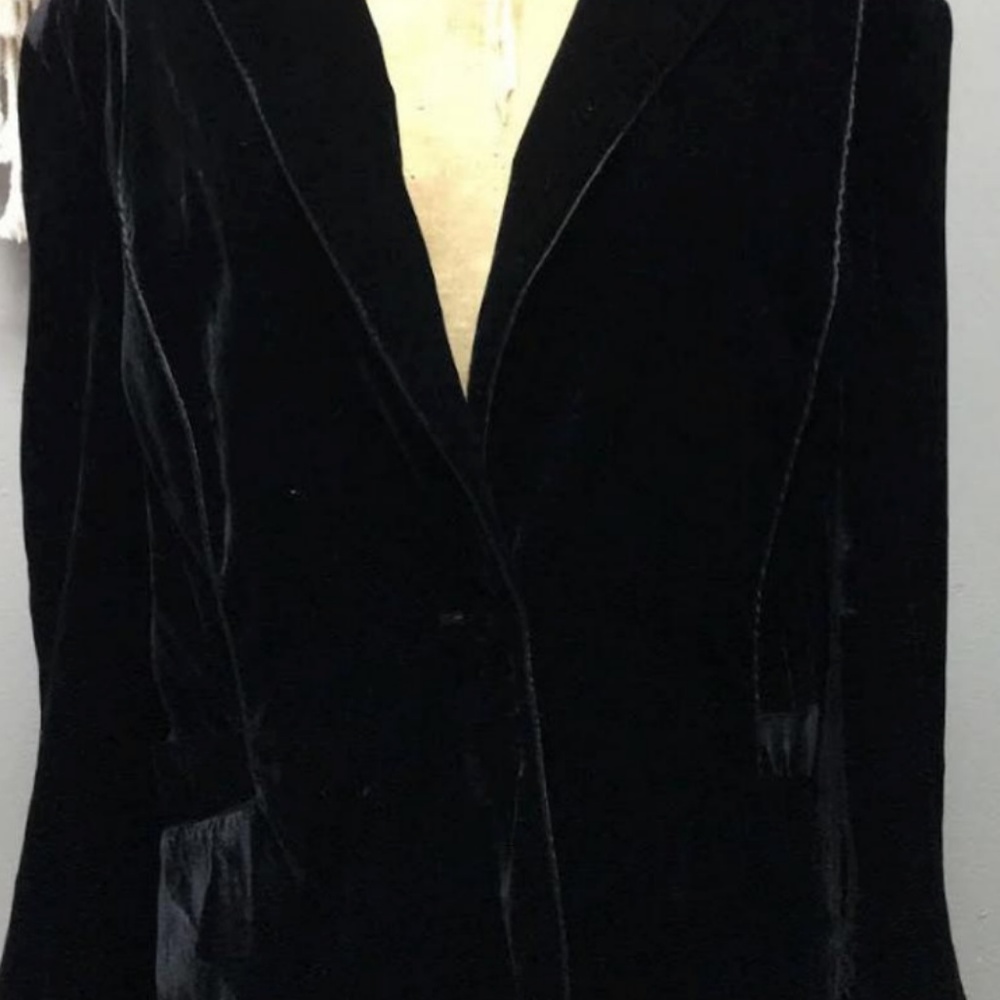 Vintage velvet Black Blazer ( Plus Size)